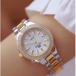 Reloj Mujer con diamantes de imitacion cristal excelente diseño original